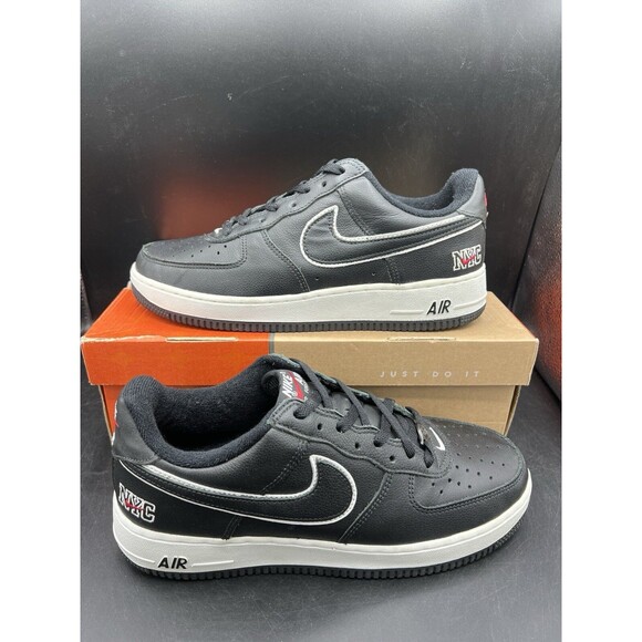 Nike Air Force 1 Low 03 Premium \'NYC\' Men’s Size 9 (306509-001) RARE DS main image 5
